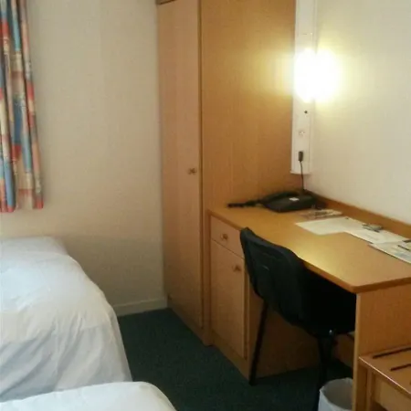 Le Saint Aubin Hotel 3*