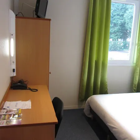 Le Saint Aubin Hotel