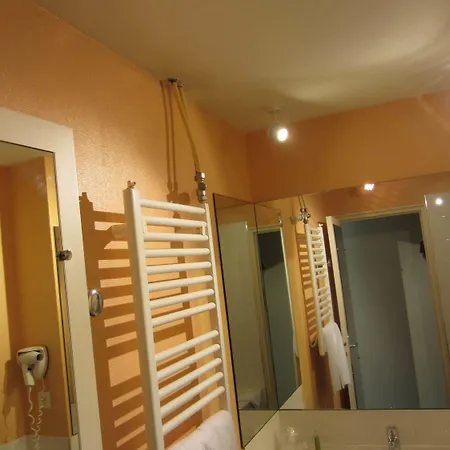 Hotel Le Saint Aubin 3*