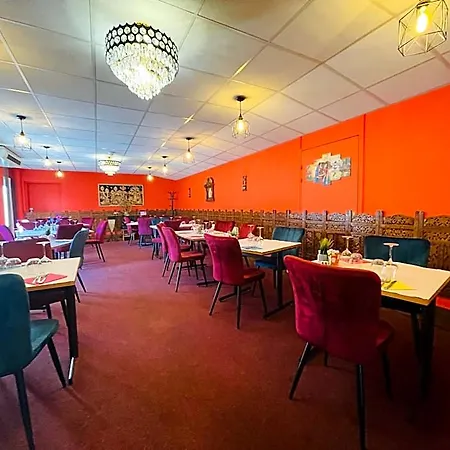 酒店 圣欧班酒店 3*