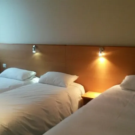 מלון Le Saint Aubin 3*