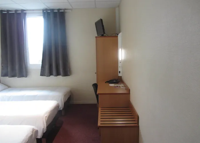 Hotel Le Saint Aubin Gournay-en-Bray